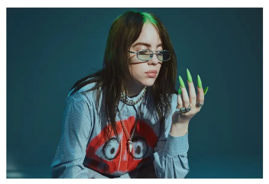 Uñas de colores Billie Eilish