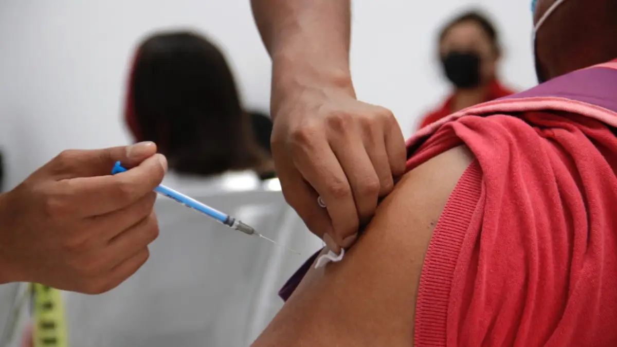 Vacunación anticovid en Puebla.