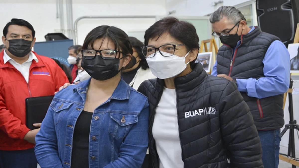 Ana Kristy Martínez López, estudiante de la BUAP viajará a la NASA.
