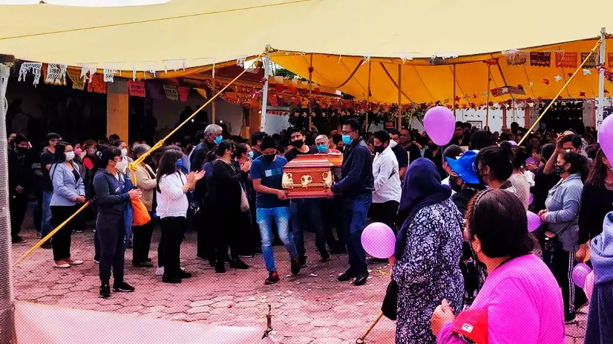 Chachapa entero llora a Sandra Elizabeth en su último adiós