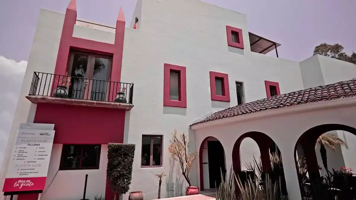 Casa Puebla.
