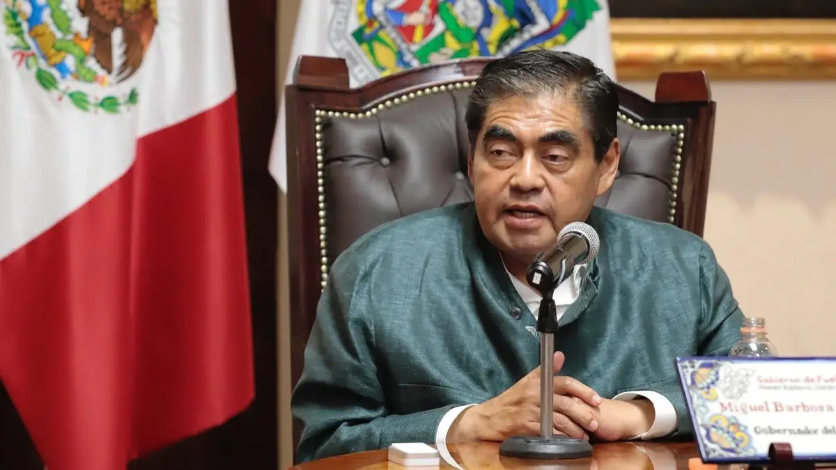 Miguel Barbosa, gobernador de Puebla.