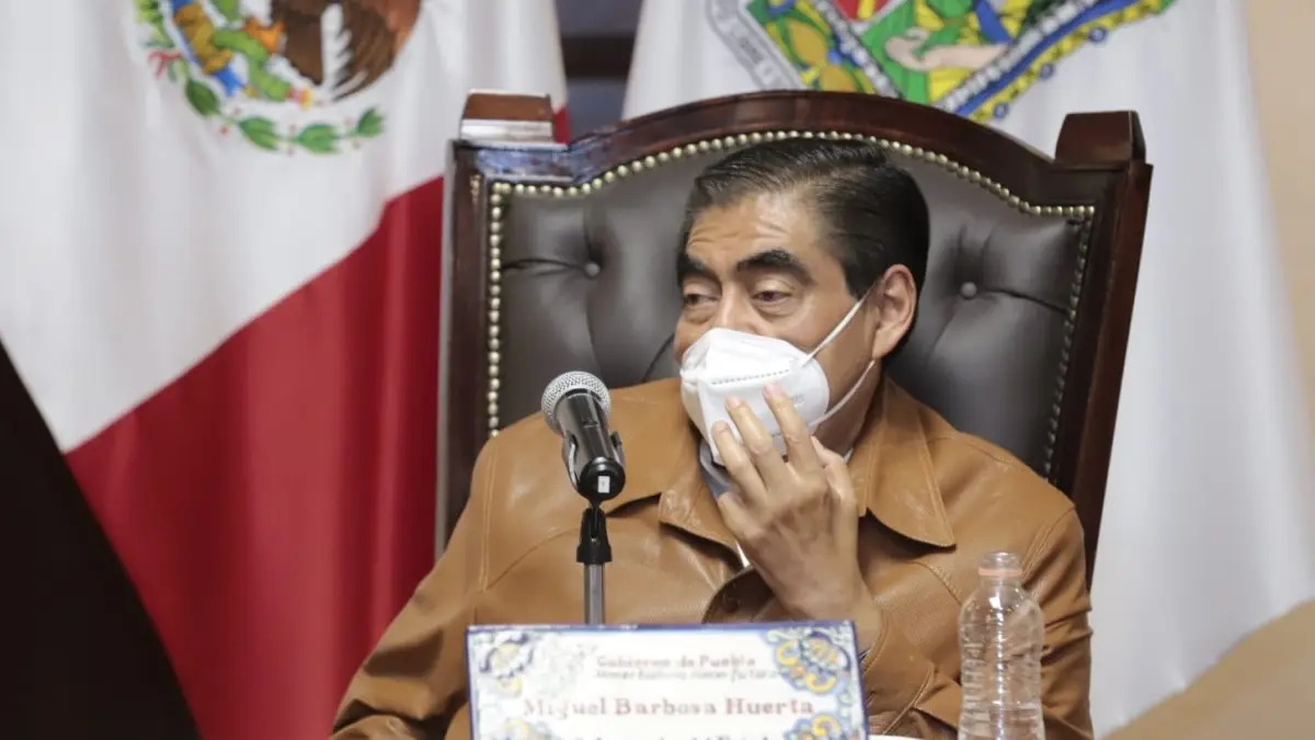 Miguel Barbosa, gobernador de Puebla.