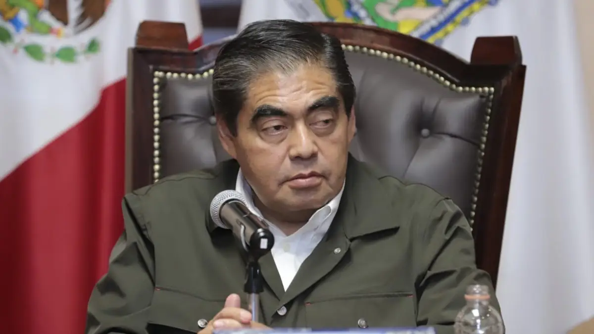Miguel Barbosa, gobernador de Puebla.