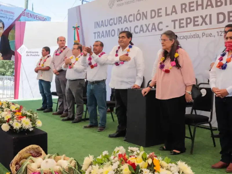 Gobiernos de la 4t desarrollan acciones en beneficio del pueblo.