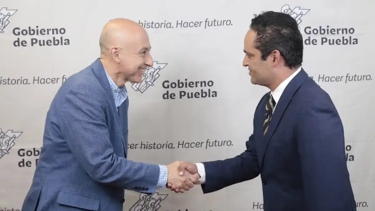 Designa titular del ejecutivo a Juan Carlos Moreno Valle como secretario de la Función Pública