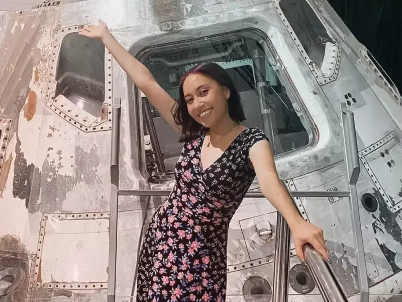 Ella es Katya Echazarreta, la primera mujer mexicana elegida para viajar al espacio