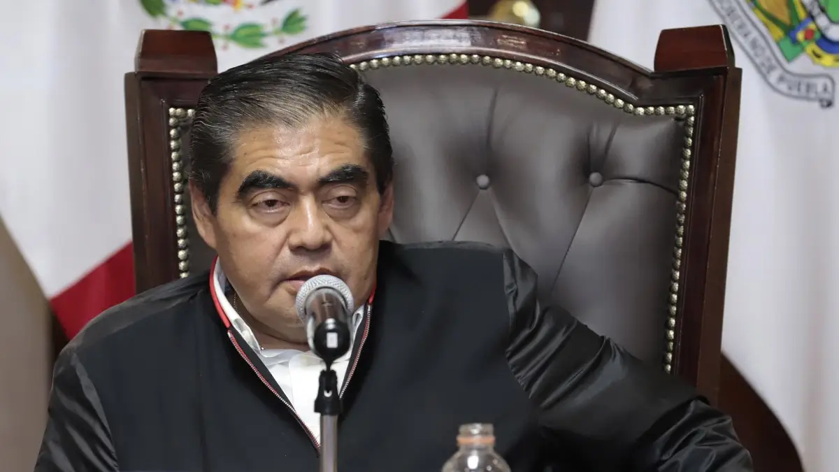 Miguel Barbosa, gobernador de Puebla.