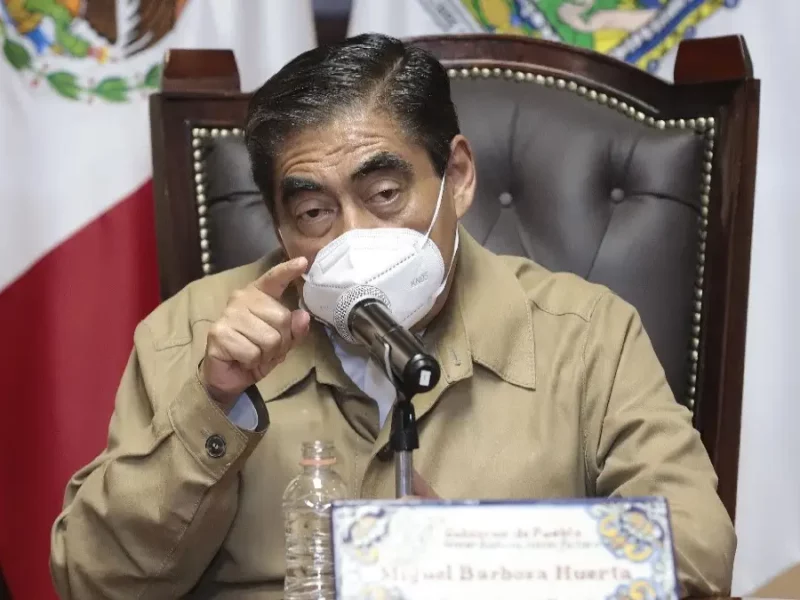 Miguel Barbosa, gobernador de Puebla.