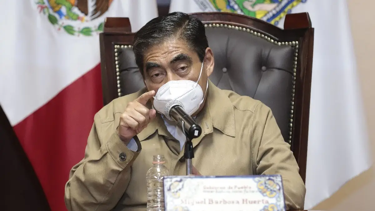 Miguel Barbosa, gobernador de Puebla.
