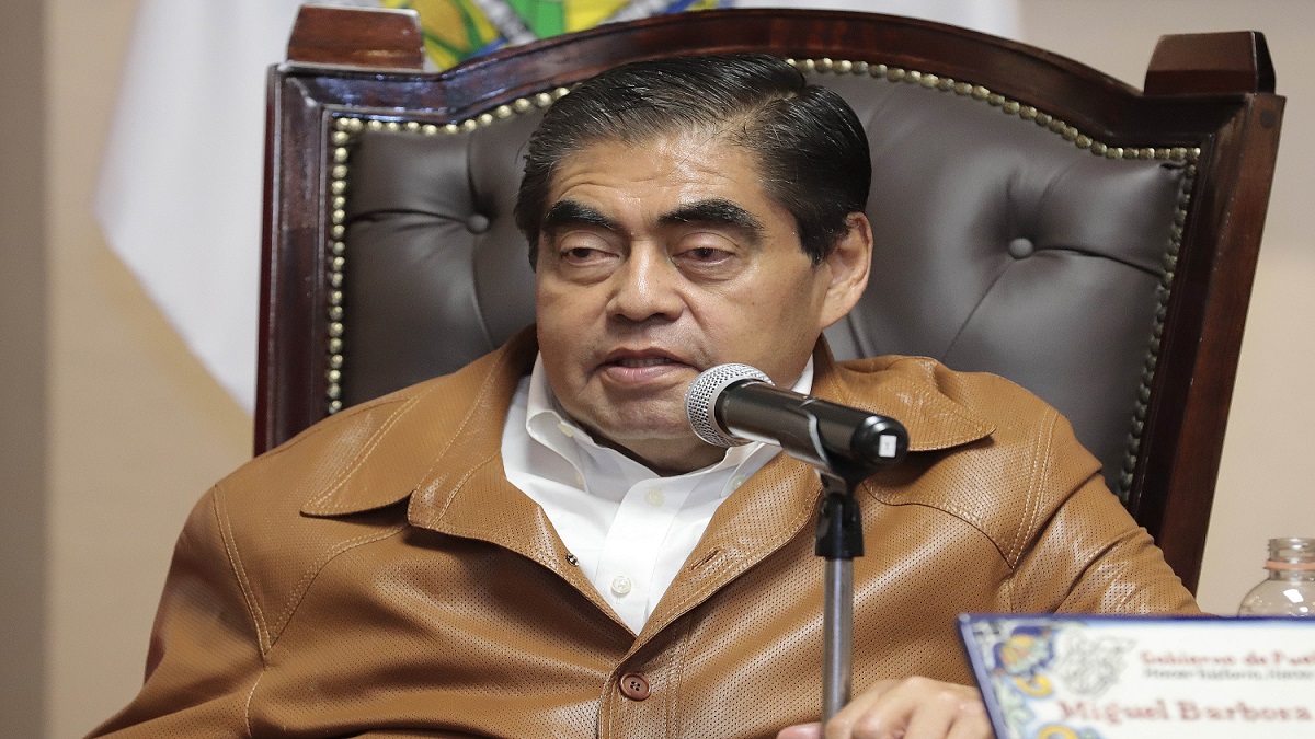 Uso de cubrebocas no es obligatorio para ingresar a lugares, reitera MBH