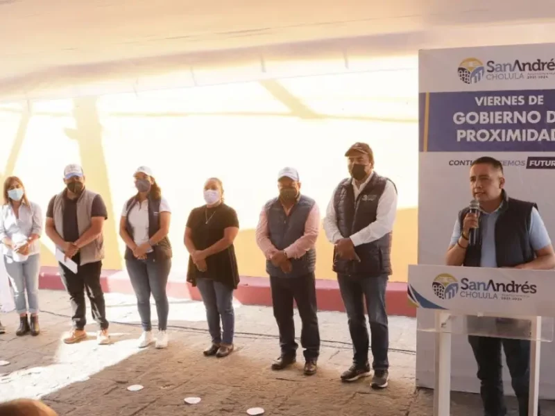 Ayuntamiento de San Andrés Cholula lleva los servicios municipales a San Francisco Acatepec