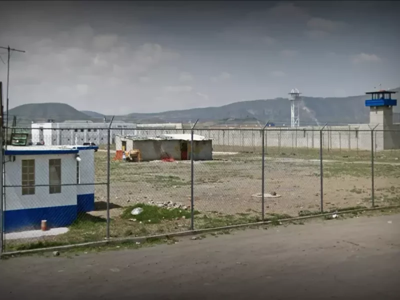Analizan convertir el penal de Ciudad Serdán en cárcel femenil.