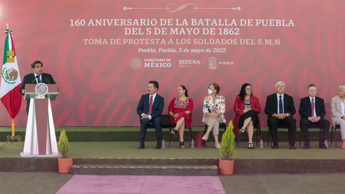 crónica del Desfile del 5 de mayo