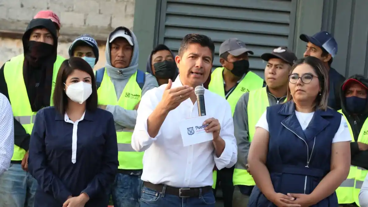 Bacheo Contigo y con Rumbo: Eduardo rivera Pérez arranca segunda etapa de mantenimiento vial.