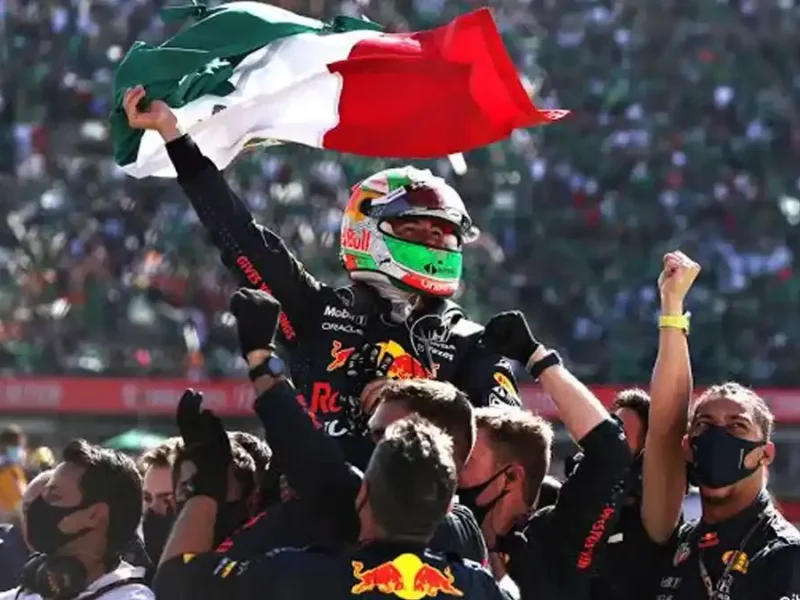 Sergio Pérez, piloto de F1 mexicano.
