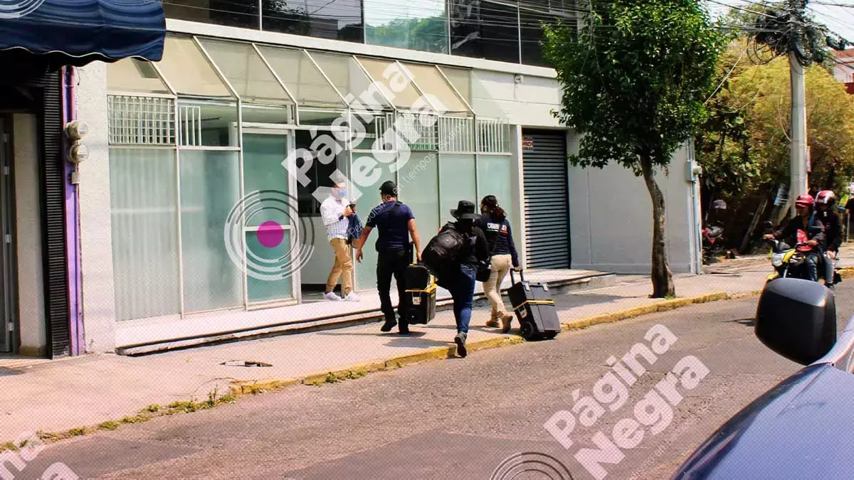 Agente ministerial dispara accidentalmente contra su compañero en Puebla.