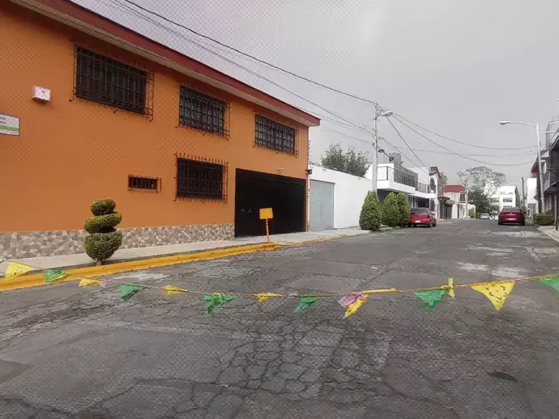 Vecinos de la Feria de Puebla cierran sus calles