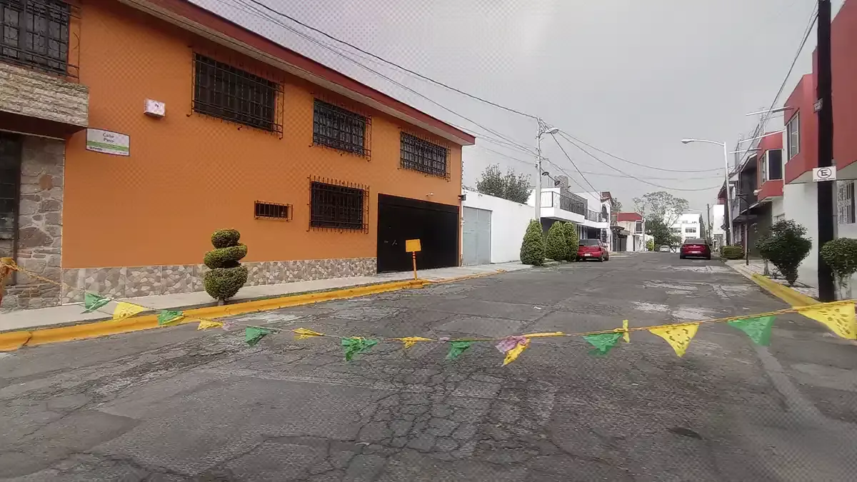 Vecinos de la Feria de Puebla cierran sus calles