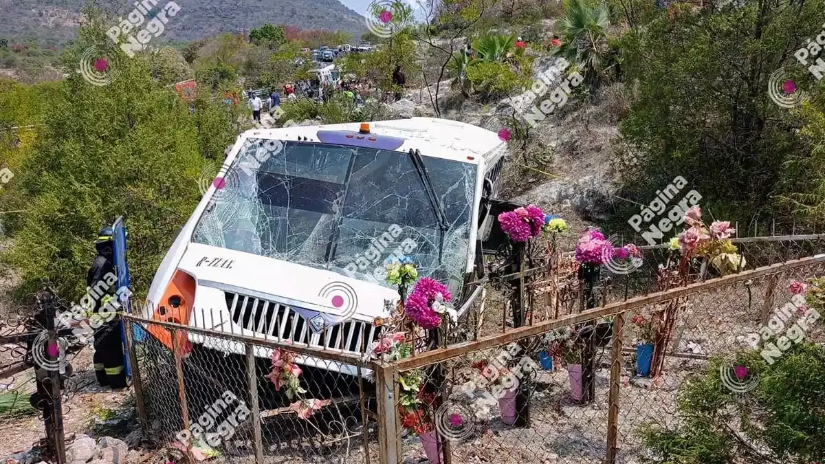 Accidente en El Aguacate.