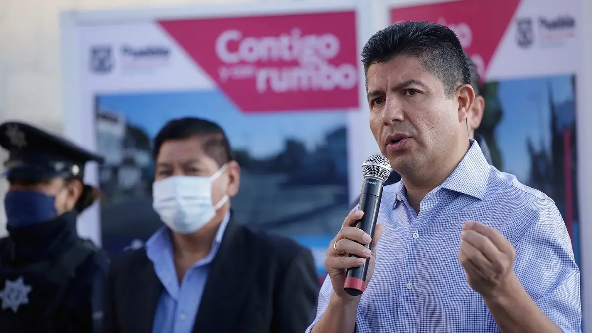 Reducir número de regidores debe hacer más eficientes a los municipios: Eduardo Rivera 