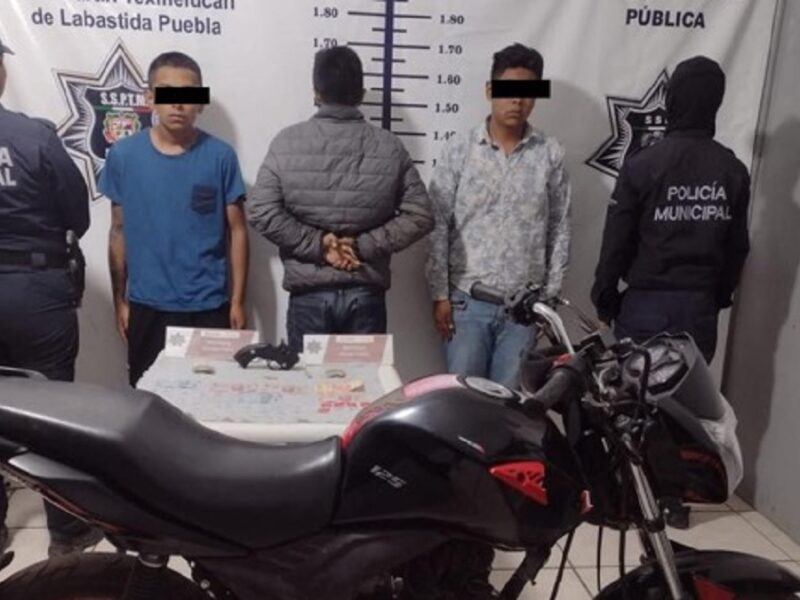 Tránsito municipal  de Texmelucan recuperó motocicleta con reporte de robo