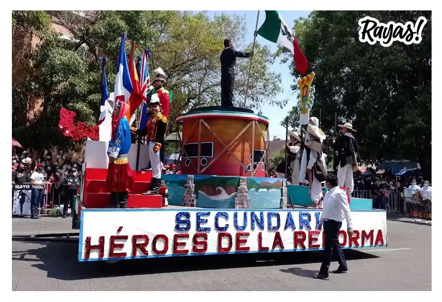 Desfile del 5 de Mayo.