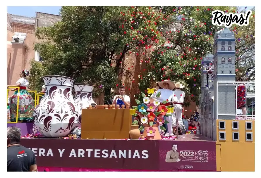 Desfile del 5 de Mayo.