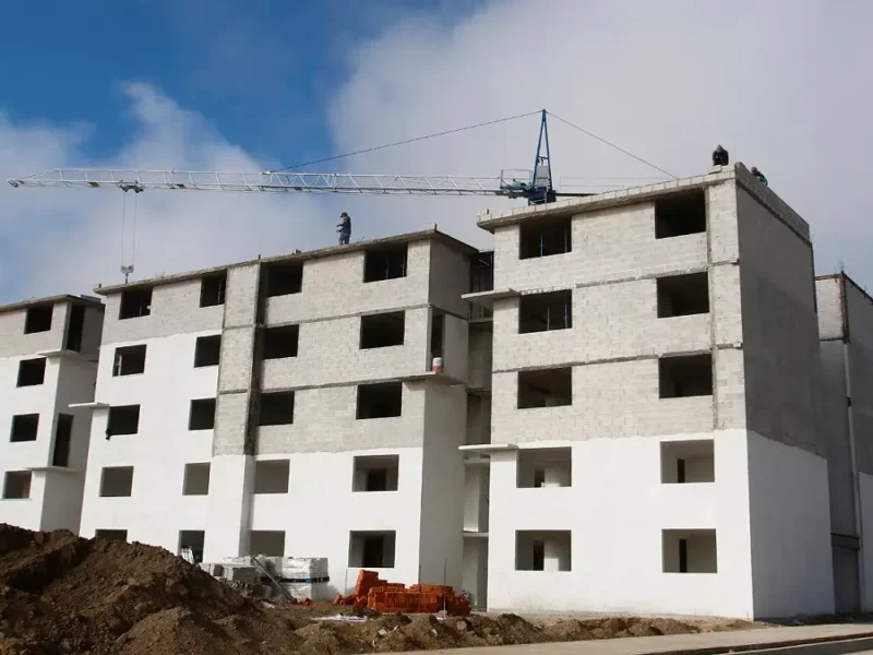Nuevas inversiones en Ciudad Modelo aumentarán demanda de viviendas pero a largo plazo