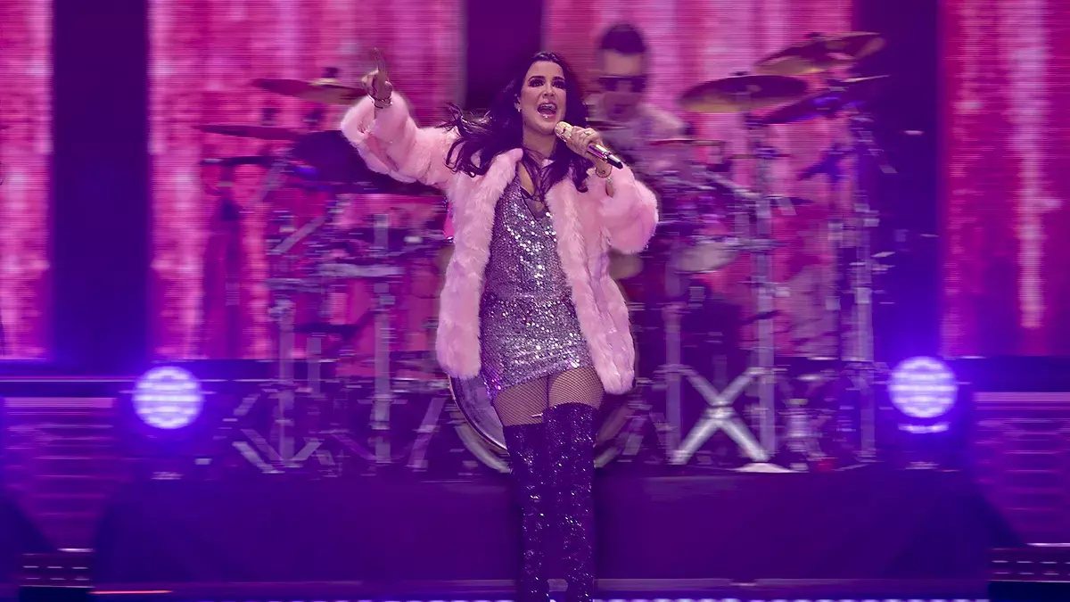 'Matute Quinceañera World Tour' revivió la década de los 80 en Puebla