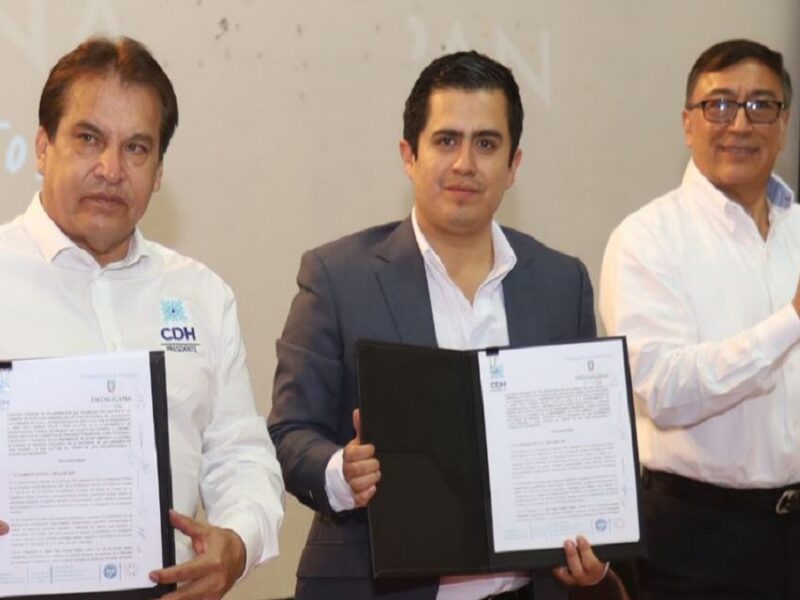 Suscribe Lorenzo Rivera convenio con la Comisión de Derechos Humanos