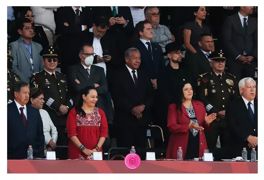 crónica del Desfile del 5 de mayo 