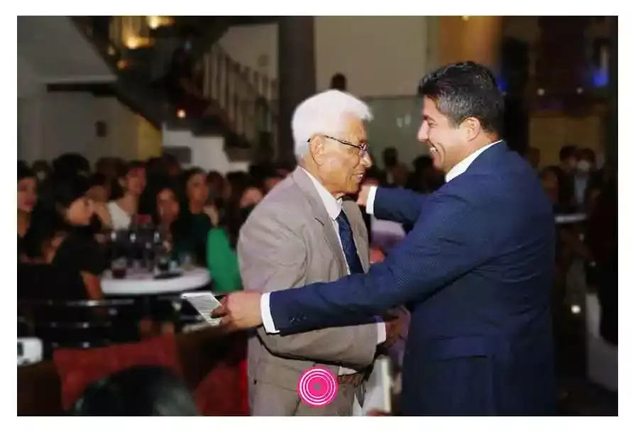 El padre de la periodista Selene Ríos dedico unas palabras.