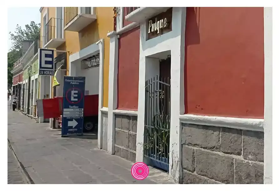 ¿Trabajas en el Centro? Esto cuestan las pensiones y estacionamientos para autos