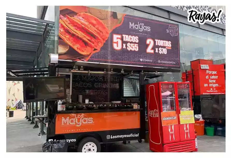 Esto puedes comer en la zona de Food Trucks de  la Feria de Puebla