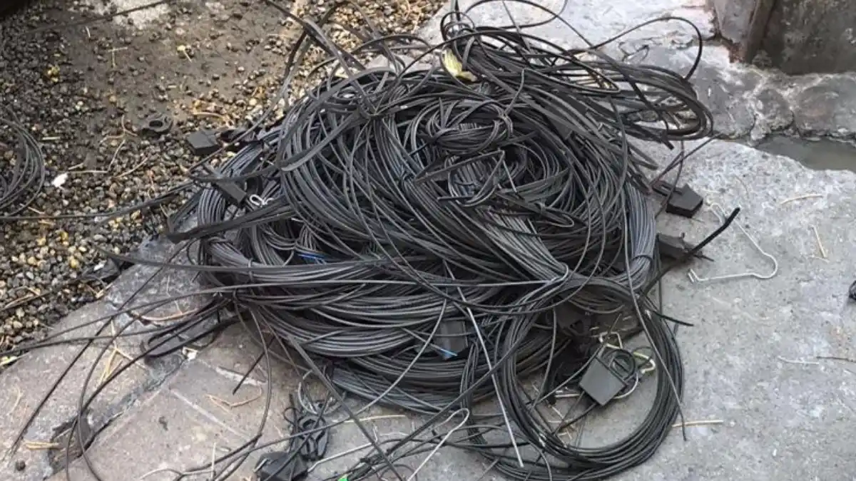 Ayuntamiento de Puebla e Iniciativa Privada mejoran imagen del centro histórico al ordenar el cableado de servicios públicos