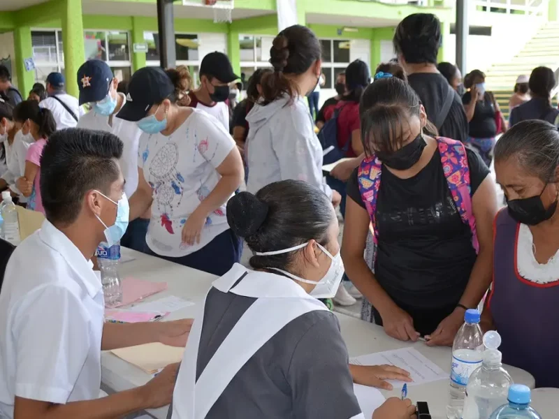 Logística de la vacunación anticovid para menores en 61 municipios de la Mixteca poblana