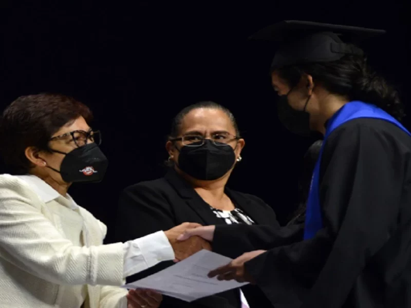 BUAP estará disponible para sus egresados.