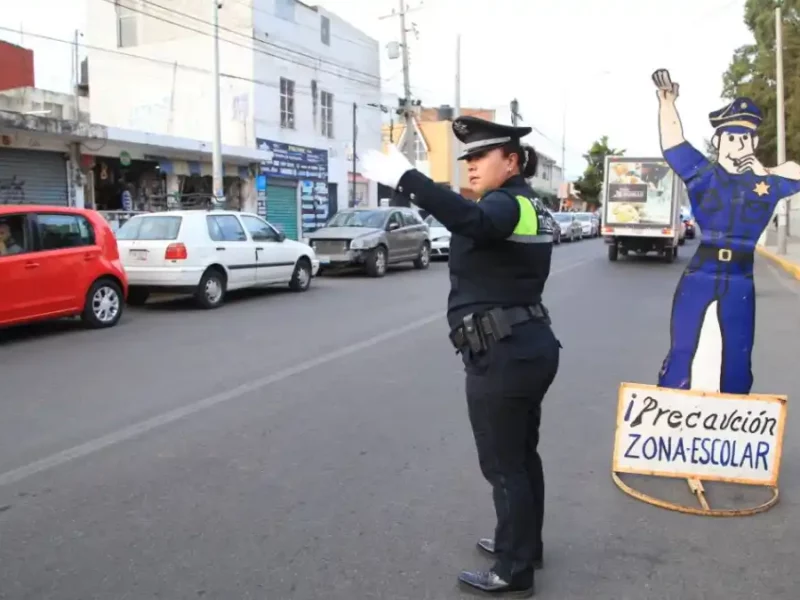 Eduardo Rivera Pérez encabeza operativo escuela segura en el Centro Escolar Gustavo Díaz Ordaz