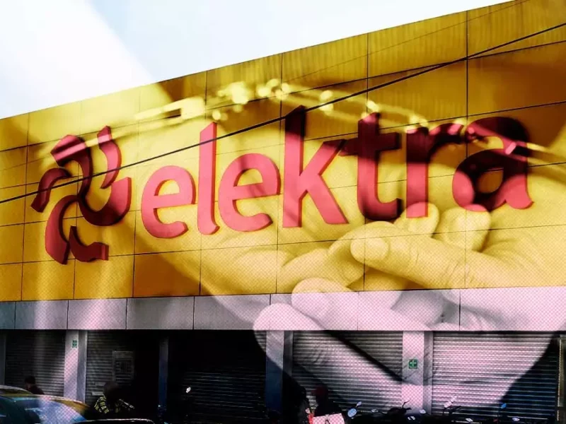 Sujetos armados asaltaron Elektra.