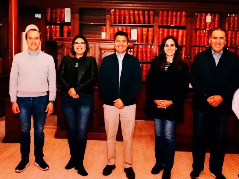 Eduardo Rivera reúne con los diputados federales