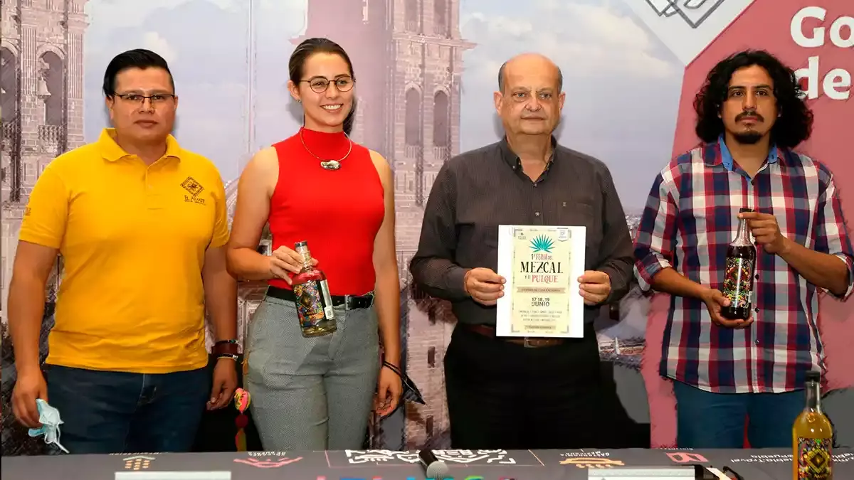 Llega por primera ocasión la Feria del Mezcal y el Pulque a Atlixco.
