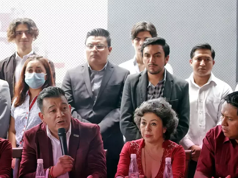 Morena Puebla planea agenda legislativa con diputados locales.