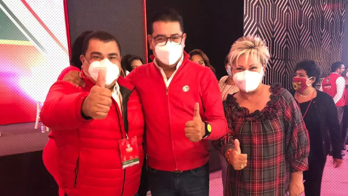 PRI Puebla se deslinda de López Zavala.