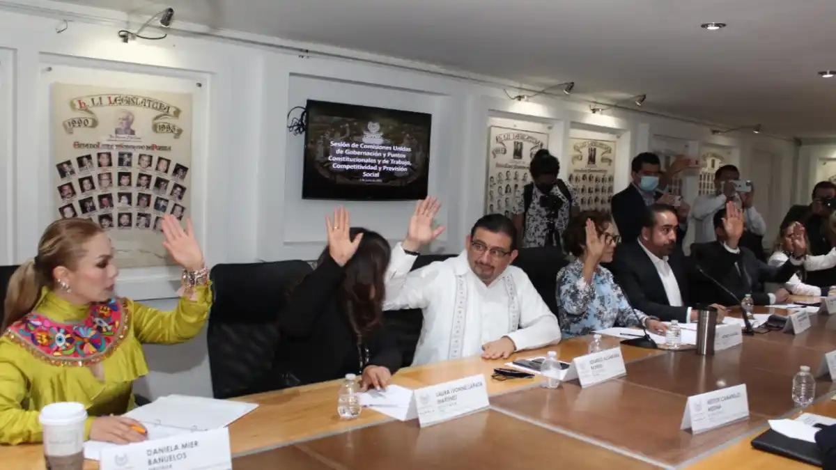 Aprueban comisiones unidas de la LXI Legislatura reformas en materia de suplencia de magistraturas
