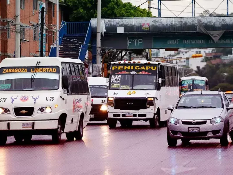 No hay fecha para iniciar modernización del transporte en Puebla.