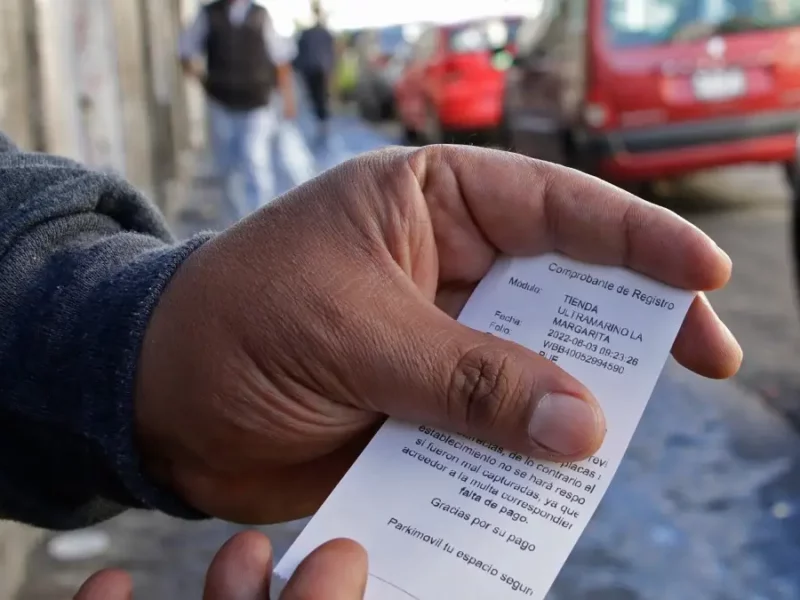 Mil 200 poblanos usaron los parquímetros durante el fin de semana.