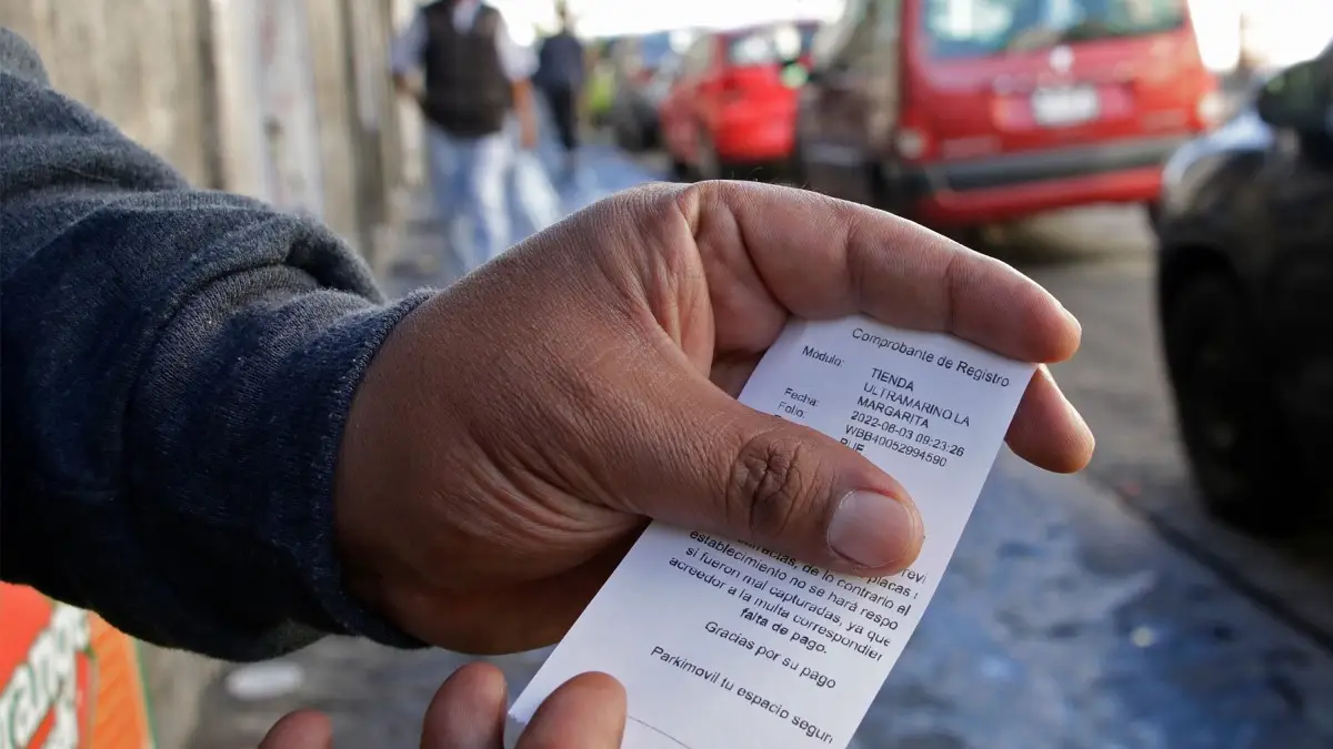 Mil 200 poblanos usaron los parquímetros durante el fin de semana.