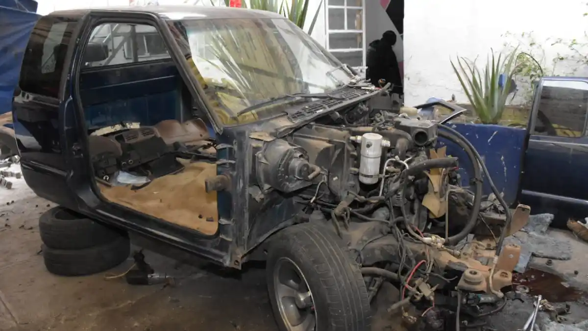 Policía municipal de Puebla da duro golpe al robo de vehículos y autopartes
