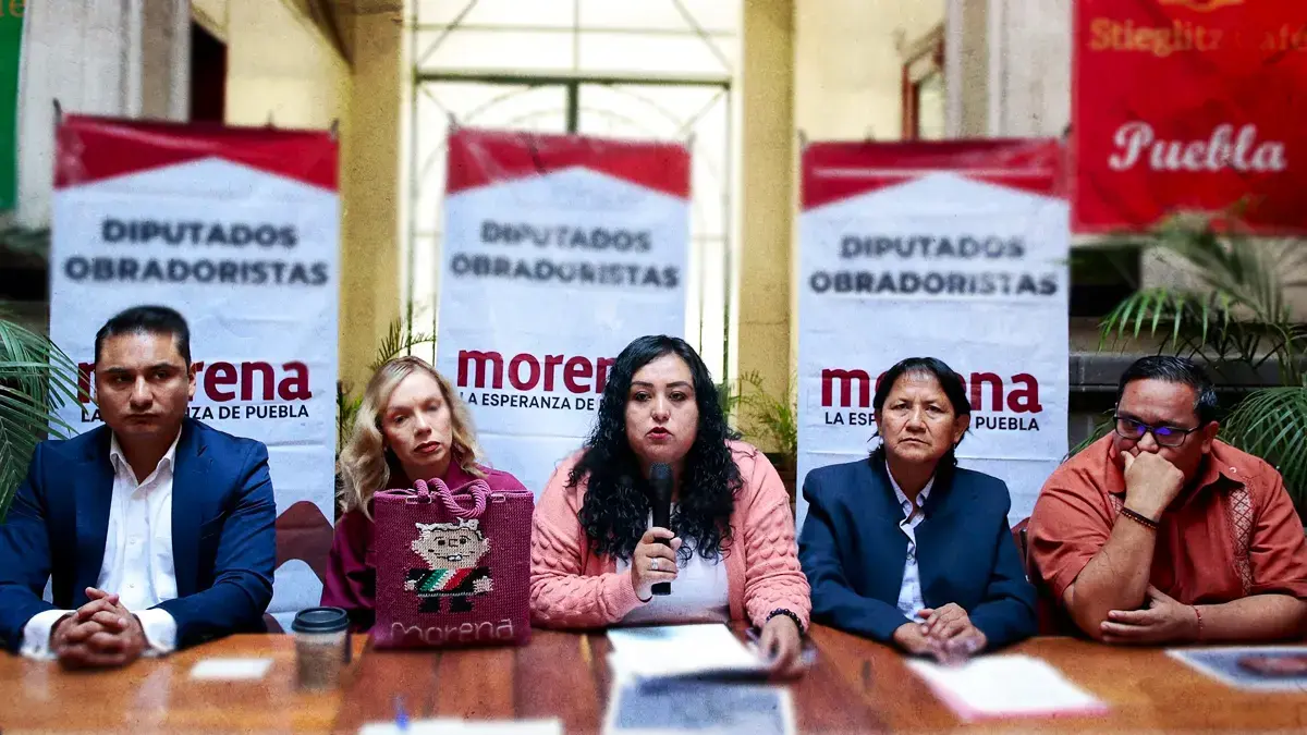 Diputados de Morena en Puebla también exigen comparecencia de titular de Finanzas.